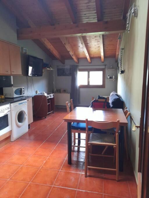 Apartament Gran Pirineu Montferrer Exterior photo